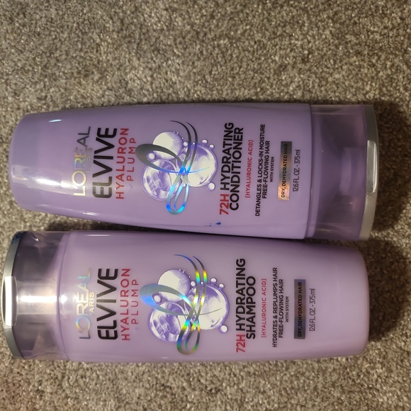 L'ORÉAL Paris Elvive Hyaluron + Plump Shampoo and Conditioner - Picture 1 of 3